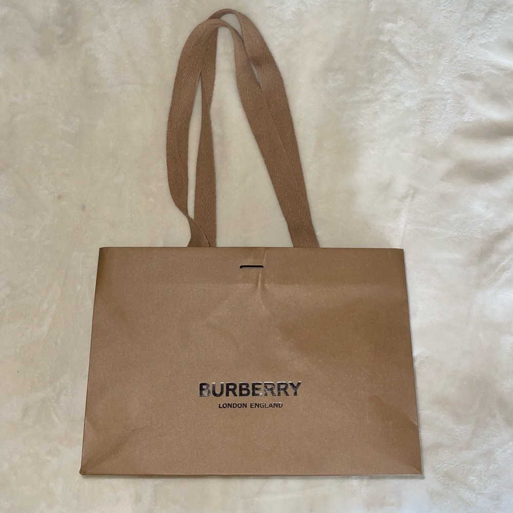 Burberry shopping bag
